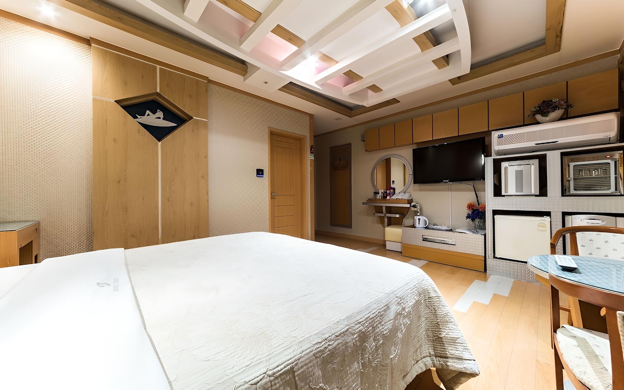 Room (Standard room) photo 3