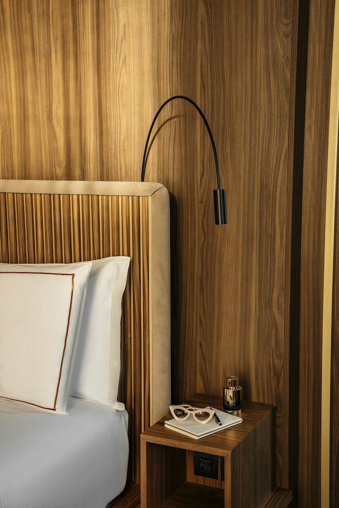 Suite (Savoia, 2+1)