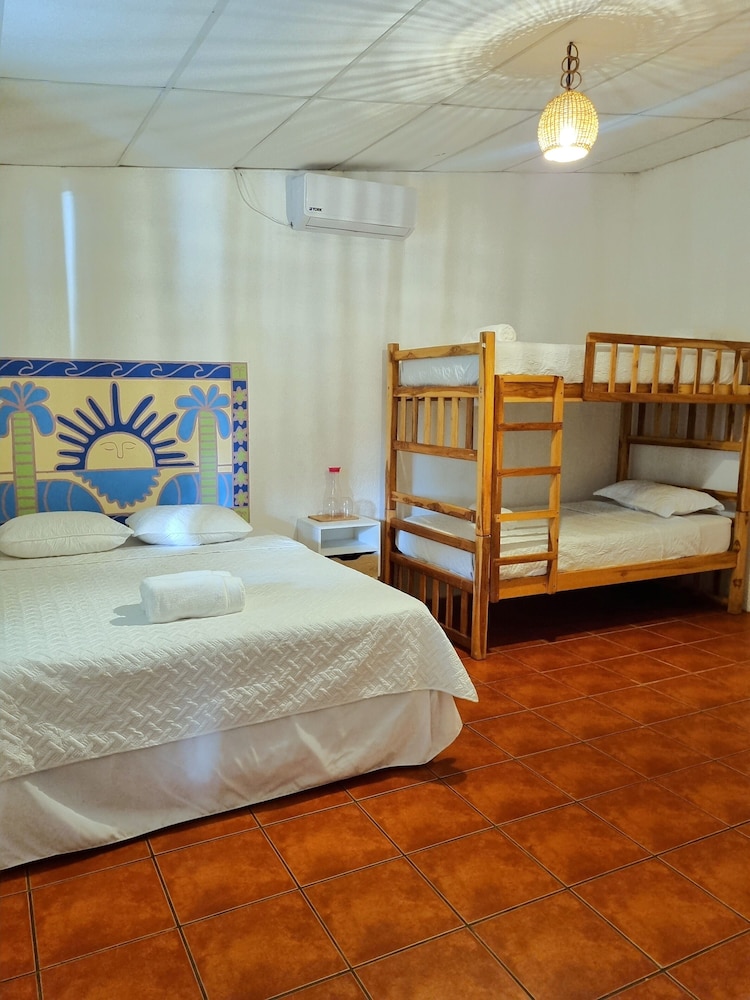 Deluxe Quadruple Room photo 3