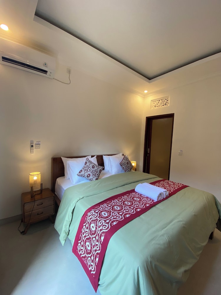 Standard Double Room, Balcony, City View