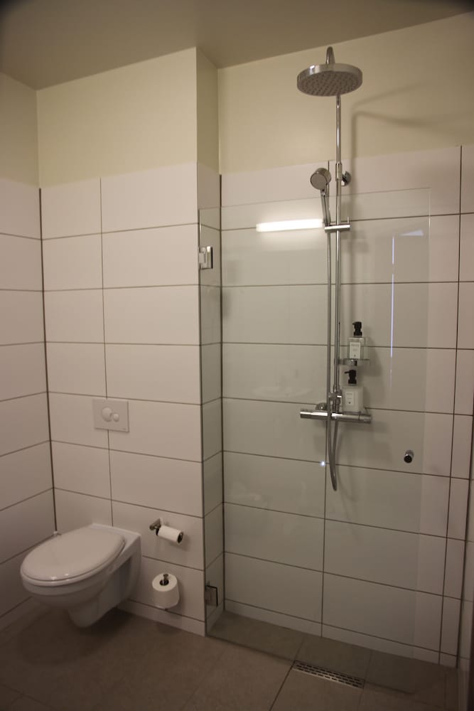 Twin Room, Lake View photo 3