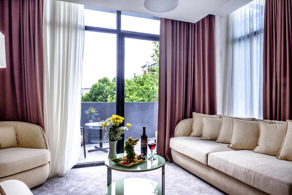 Standard Double Or Twin Room, Non Smoking, City View photo 2