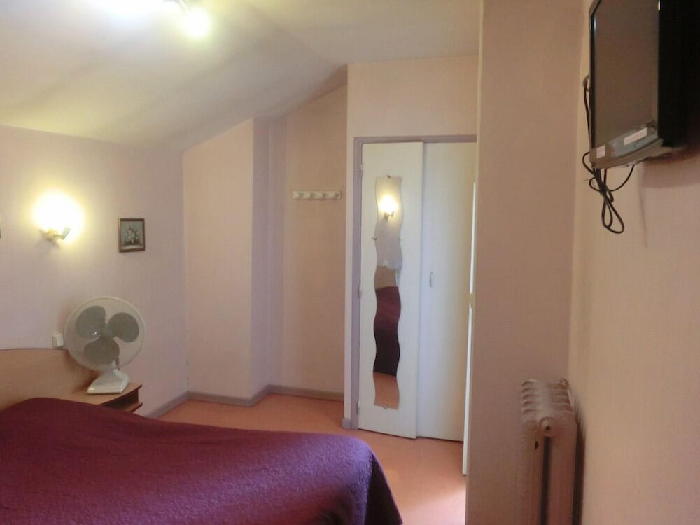 Double Room, Shared Bathroom photo 2