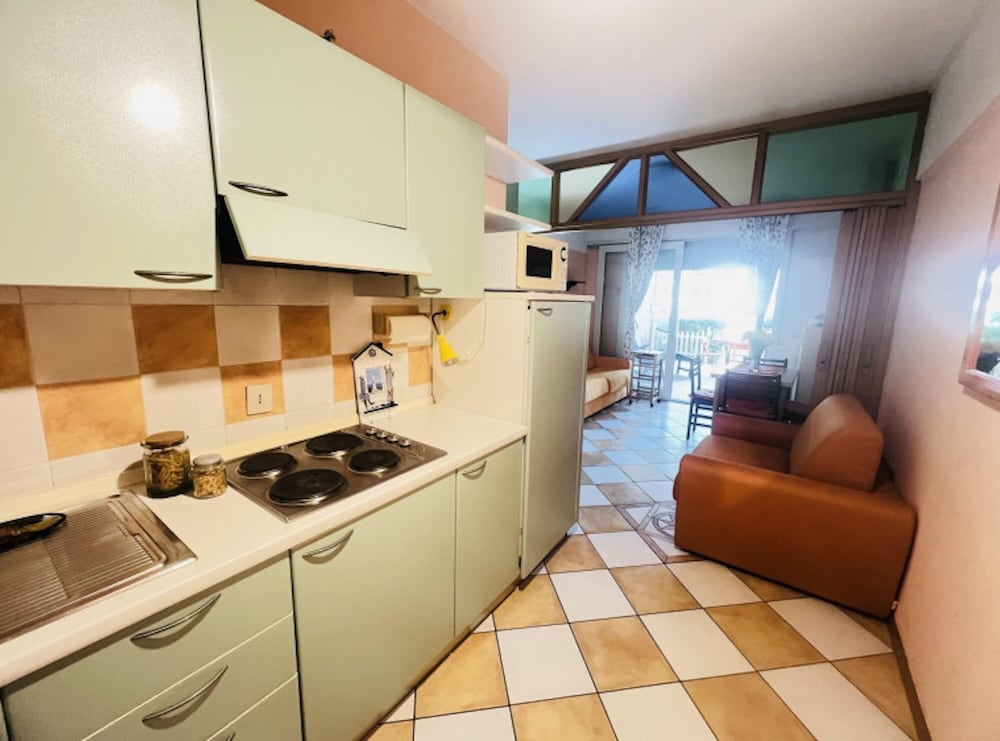 Studio, Multiple Bedrooms, Balcony, Garden View