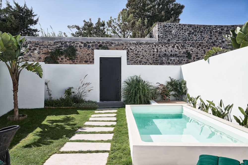 Superior Garden Suite Private Pool - Photo 2