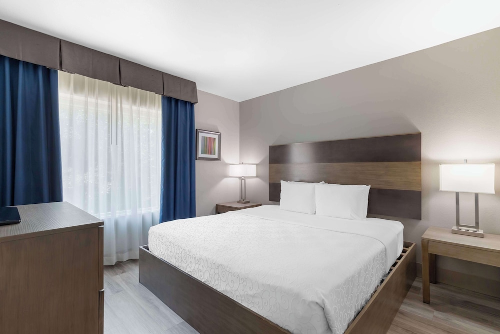 Available room