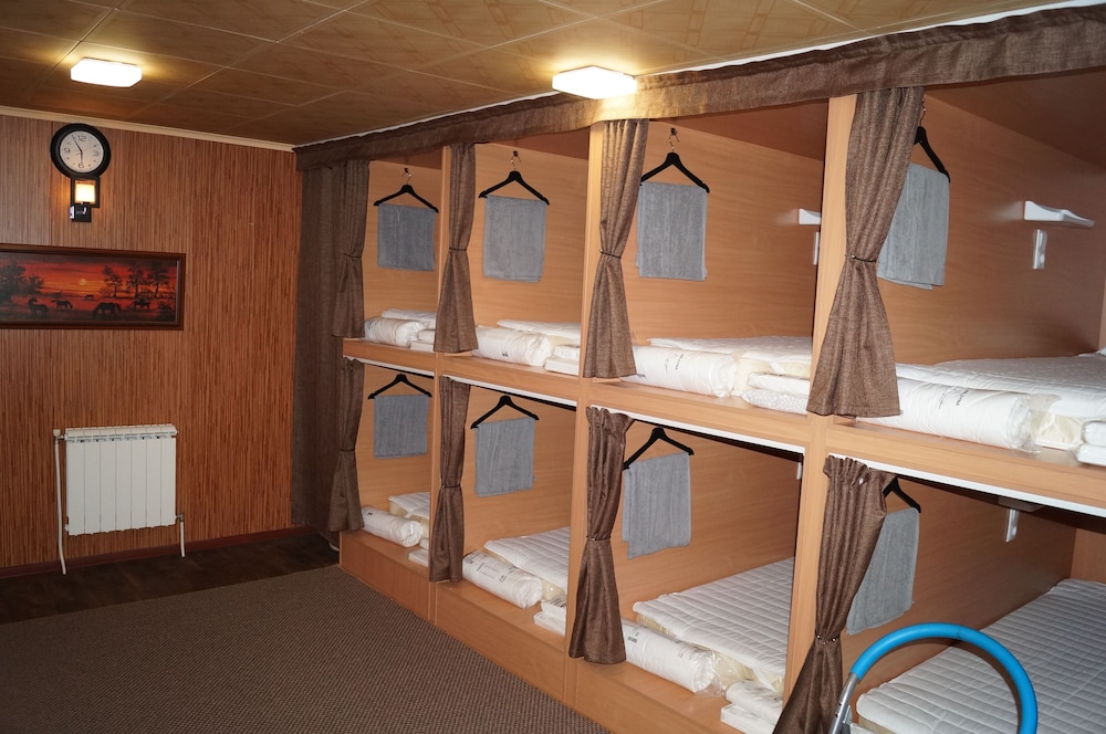 Bed in a Comfort Shared Dormitory, Mixed Dorm photo 1