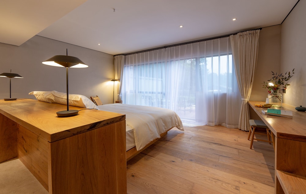 Superior Double Room A photo 3