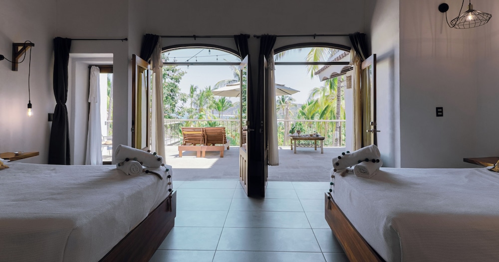 Panoramic Suite, Multiple Beds, Sea View (#2)