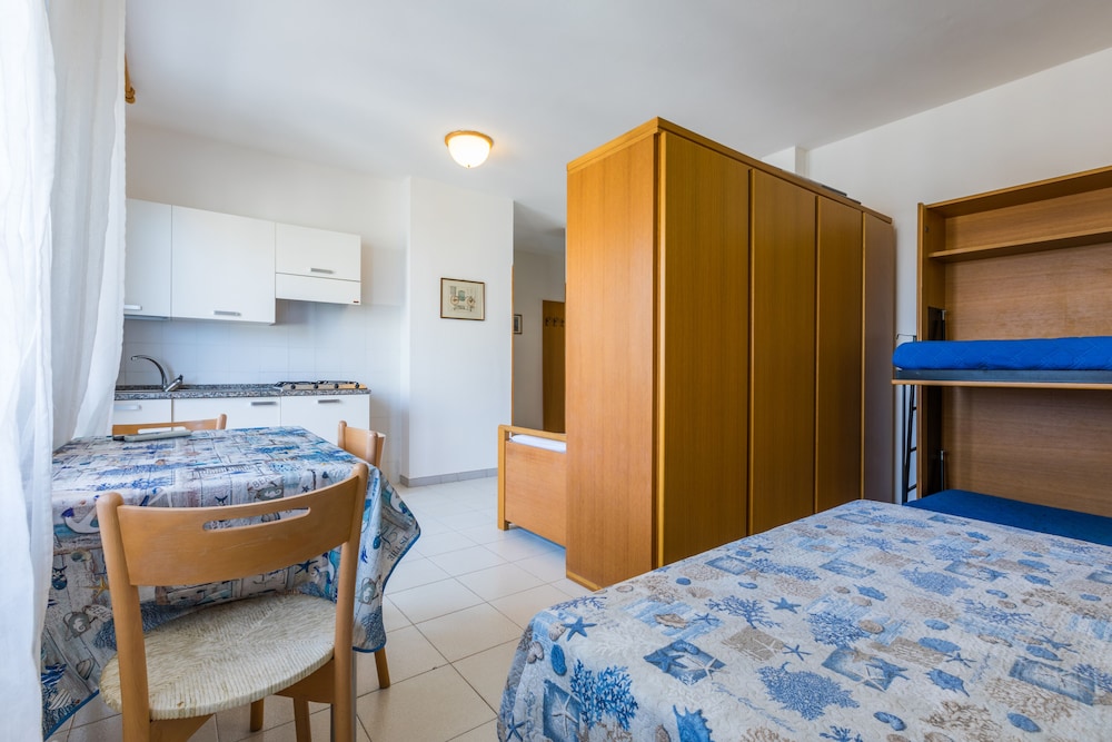 Comfort Studio, Partial Sea View