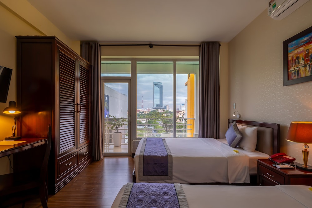 Deluxe Twin Room - Photo 8