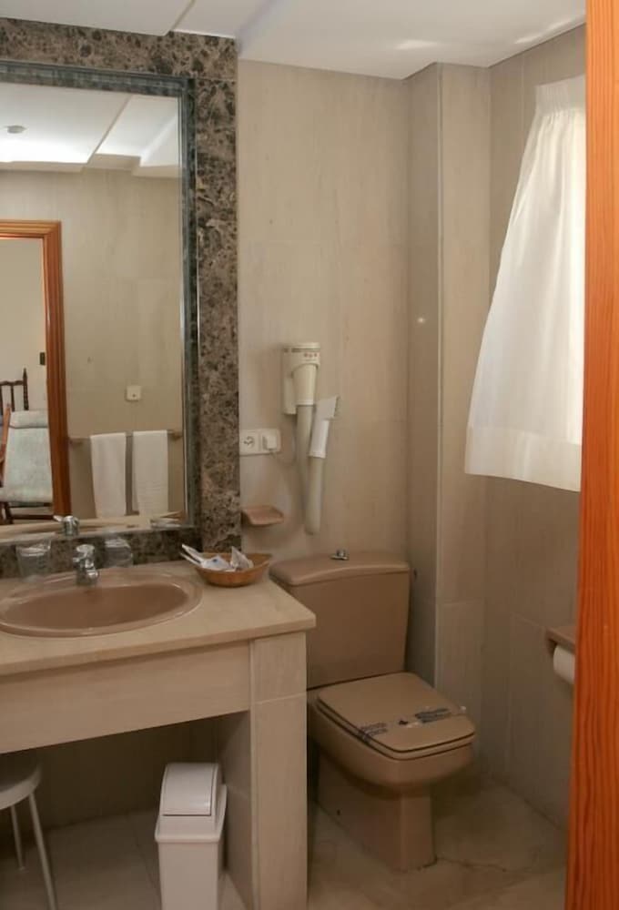 Suite, 1 Double Bed photo 3