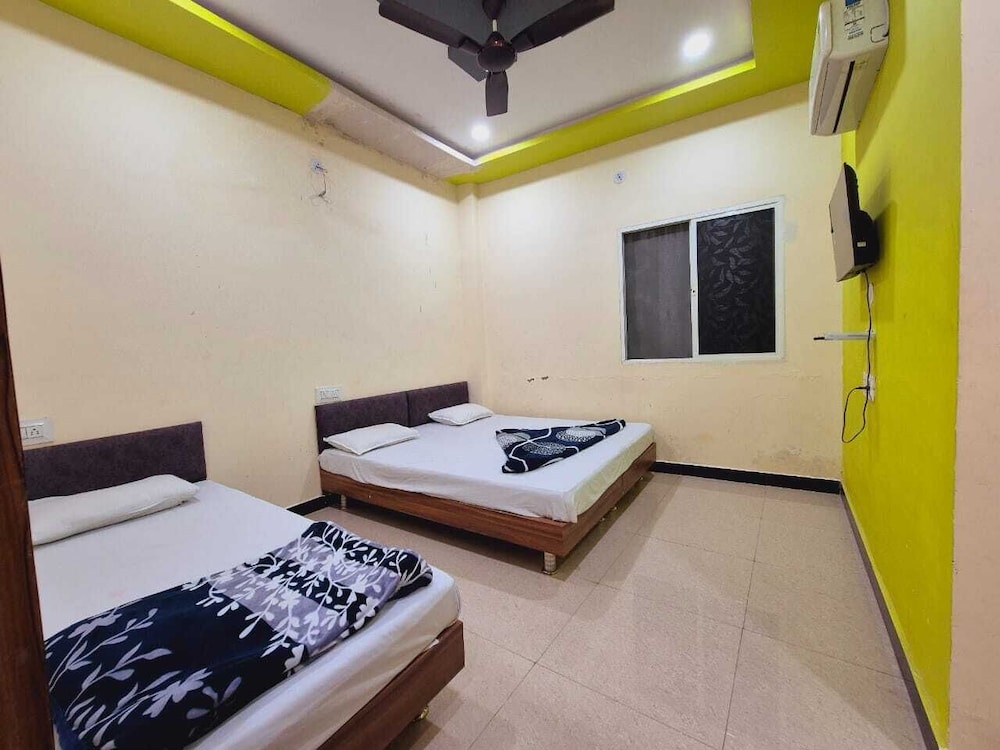 Family Quadruple Room