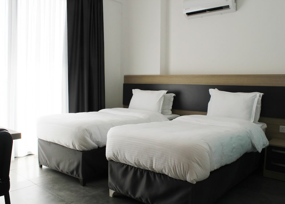 Standard Triple Room - Photo 4