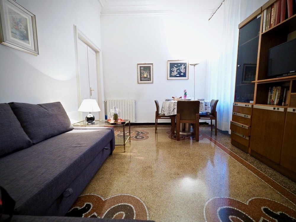 Apartment, 2 Bedrooms photo 3