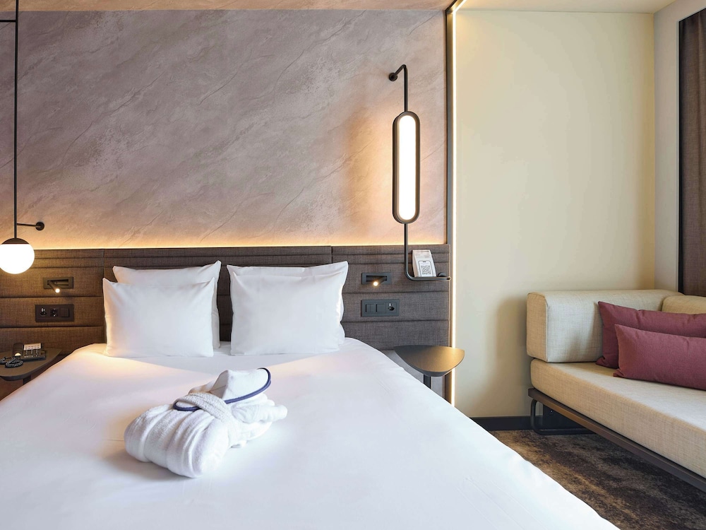 The Executive Room , 1 double bed with Sofa - Photo 5