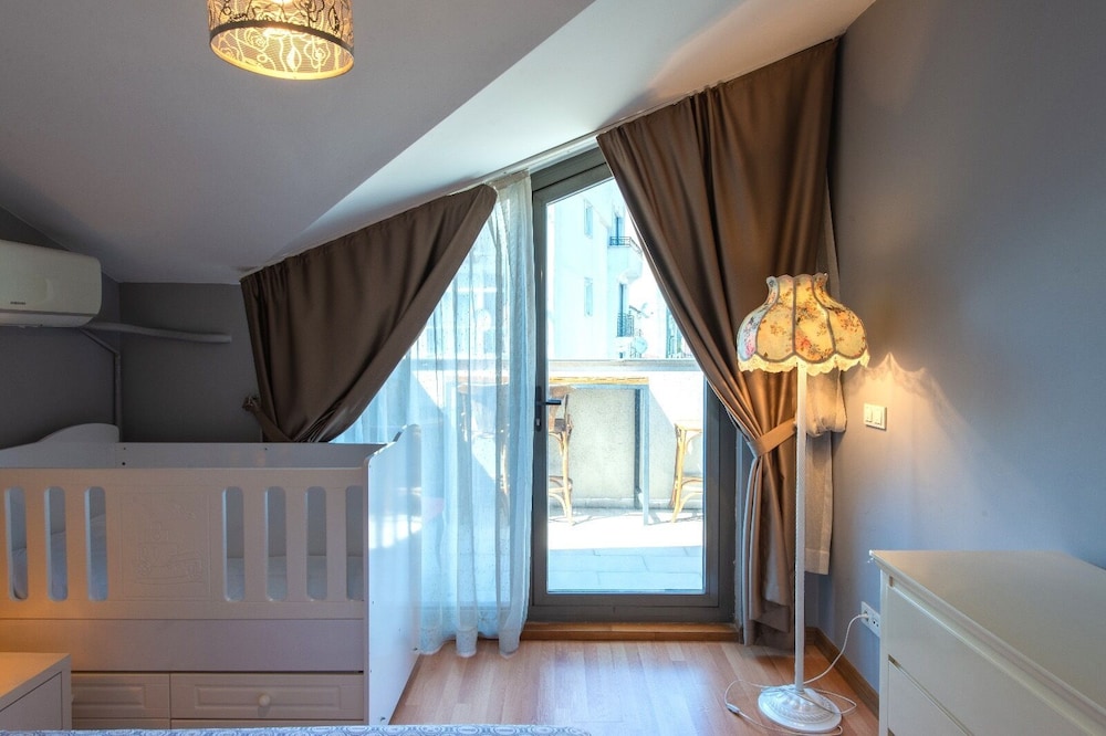 Exclusive Apartment photo 3