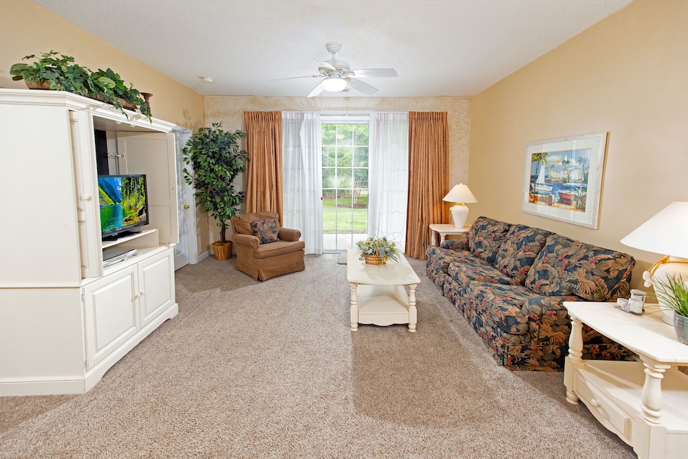 2 Bedroom Golf Villa photo 1