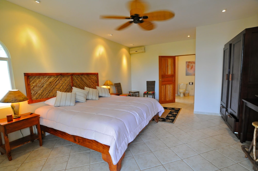 Superior Studio, Multiple Beds, Balcony, Beach View