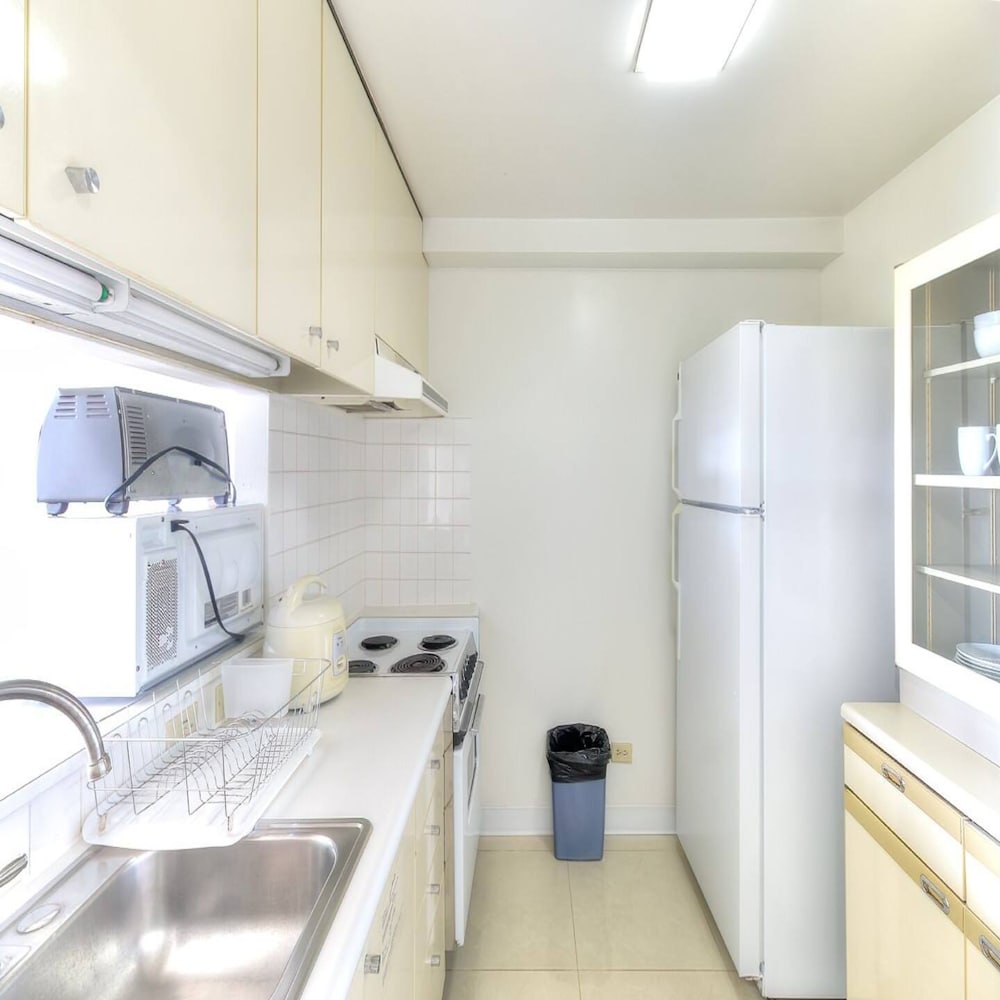 2 Bedroom photo 2