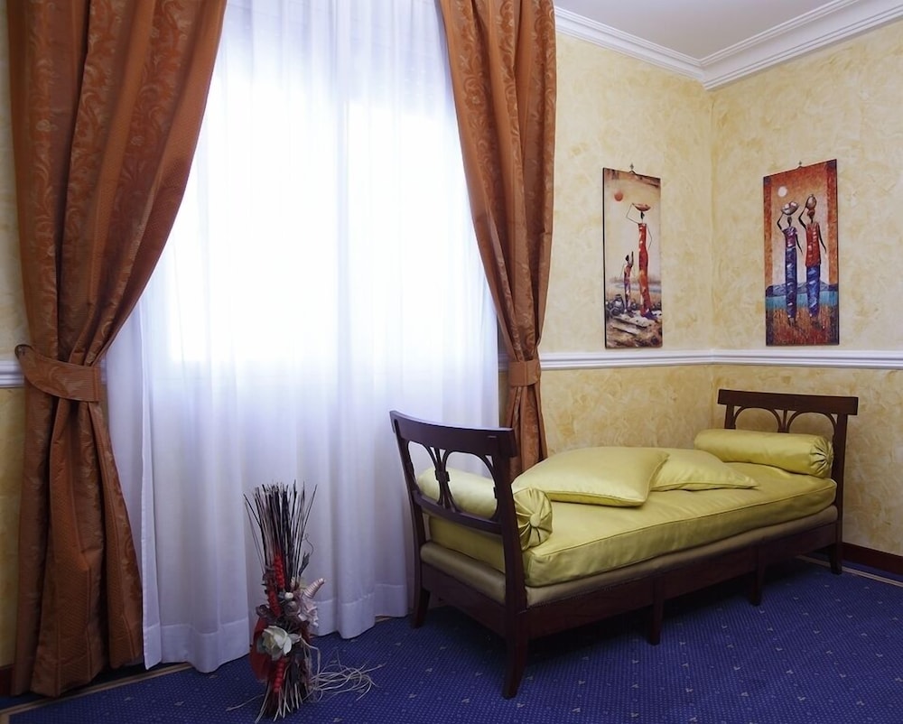 Double Room Single Use photo 3