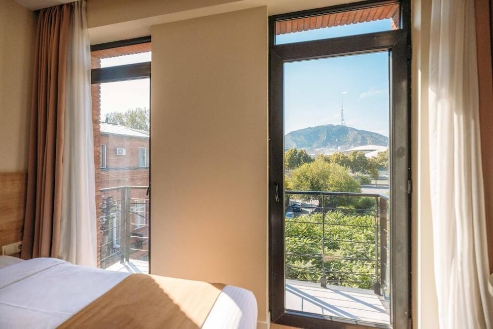 Standard Double or Twin Room photo 2