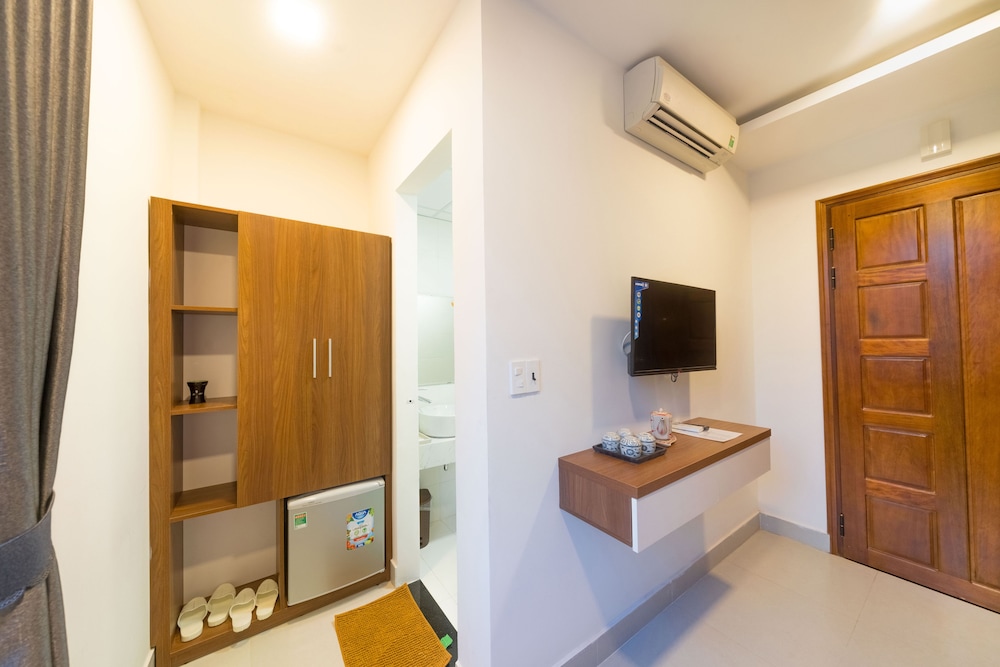 Family Quadruple Room, Ensuite, City View
