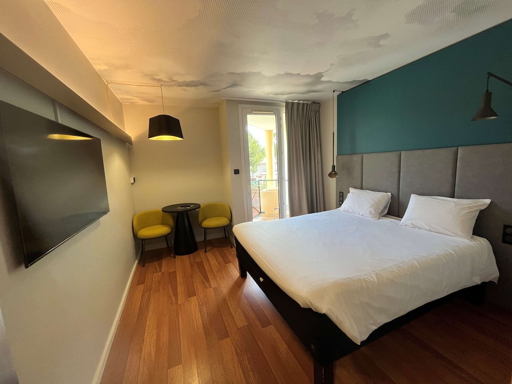 Standard Room, 1 Double Bed - Photo 11