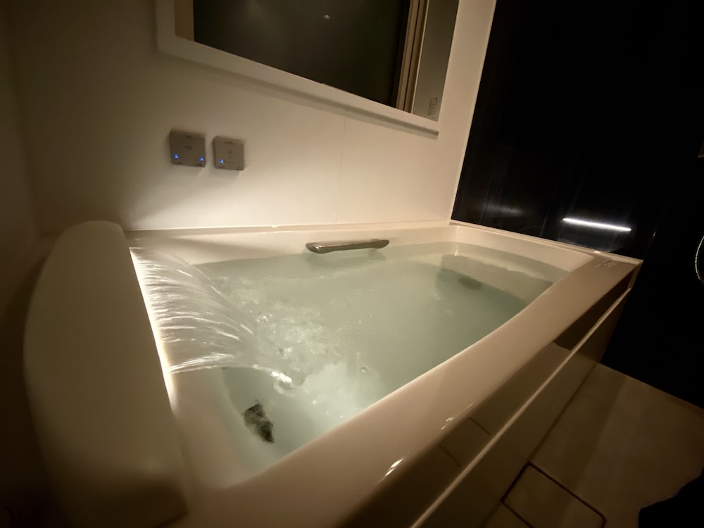 Royal Suite, Multiple Beds - Photo 5