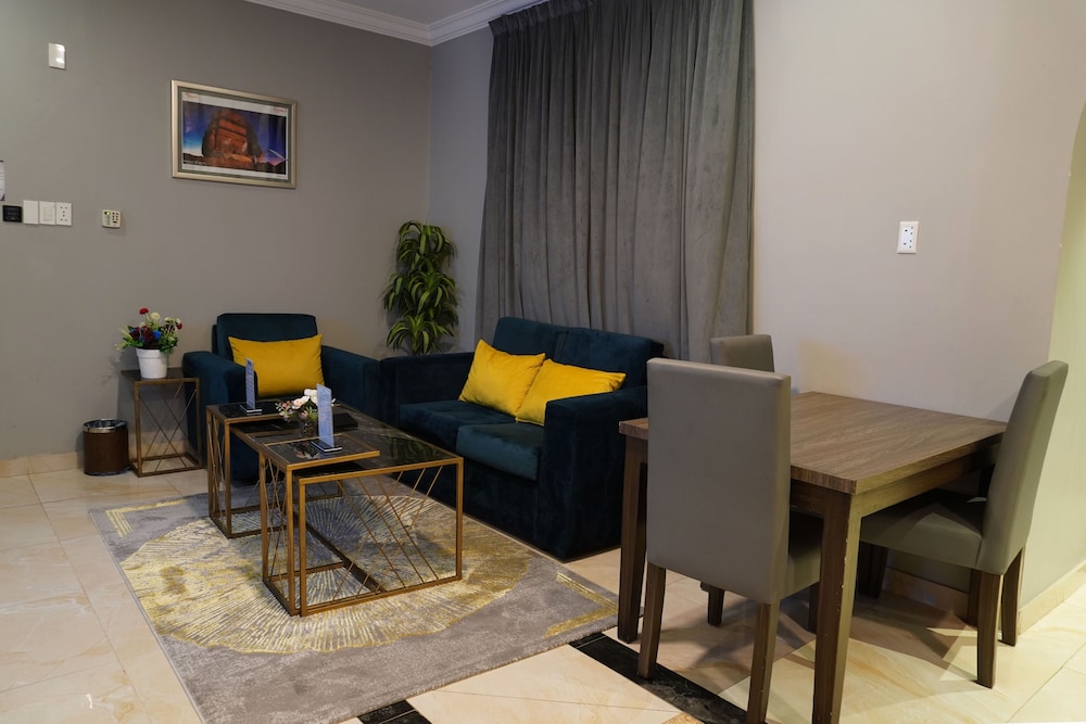 Apartment (Two-Bedroom Apartment) - Photo 12