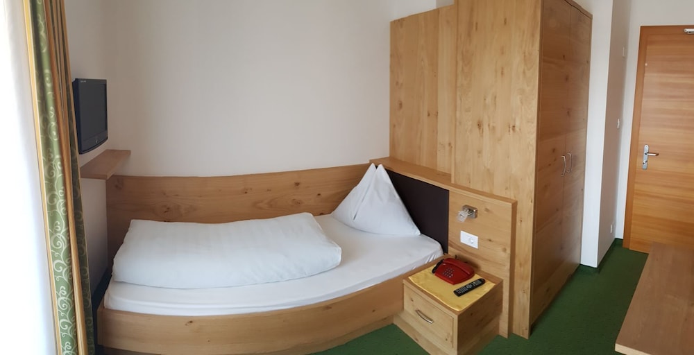 Single Room photo 1