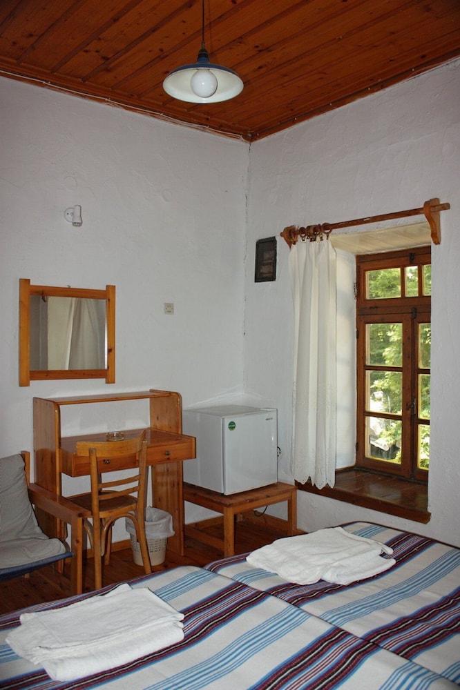 Economy Double or Twin Room