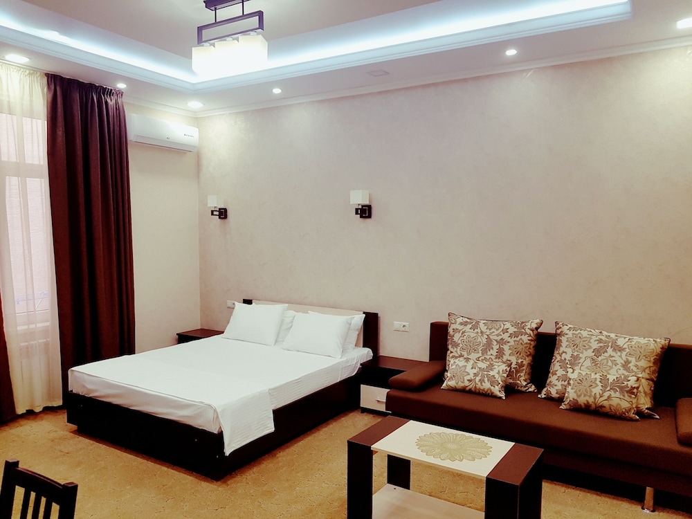 Comfort Apartment, 1 King Bed photo 1