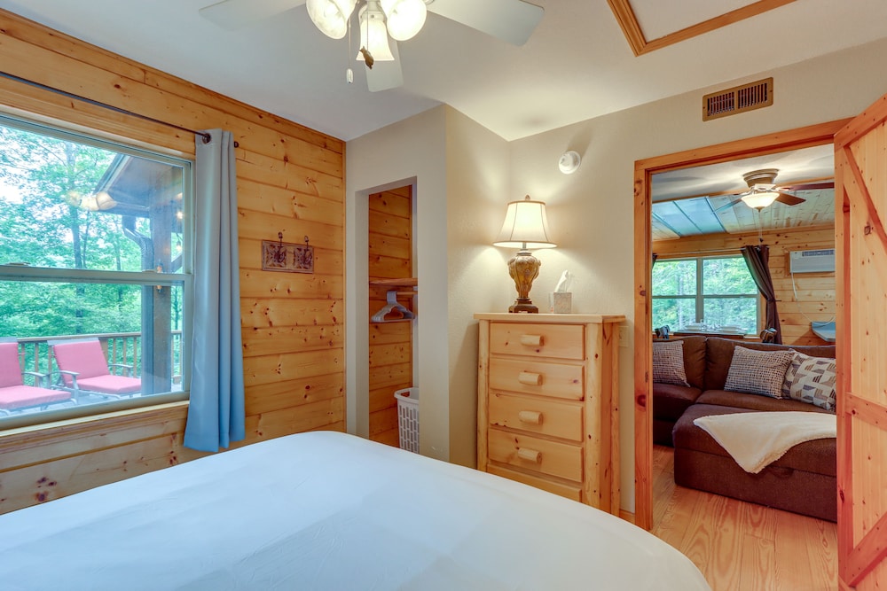House (2 Bedrooms) photo 3