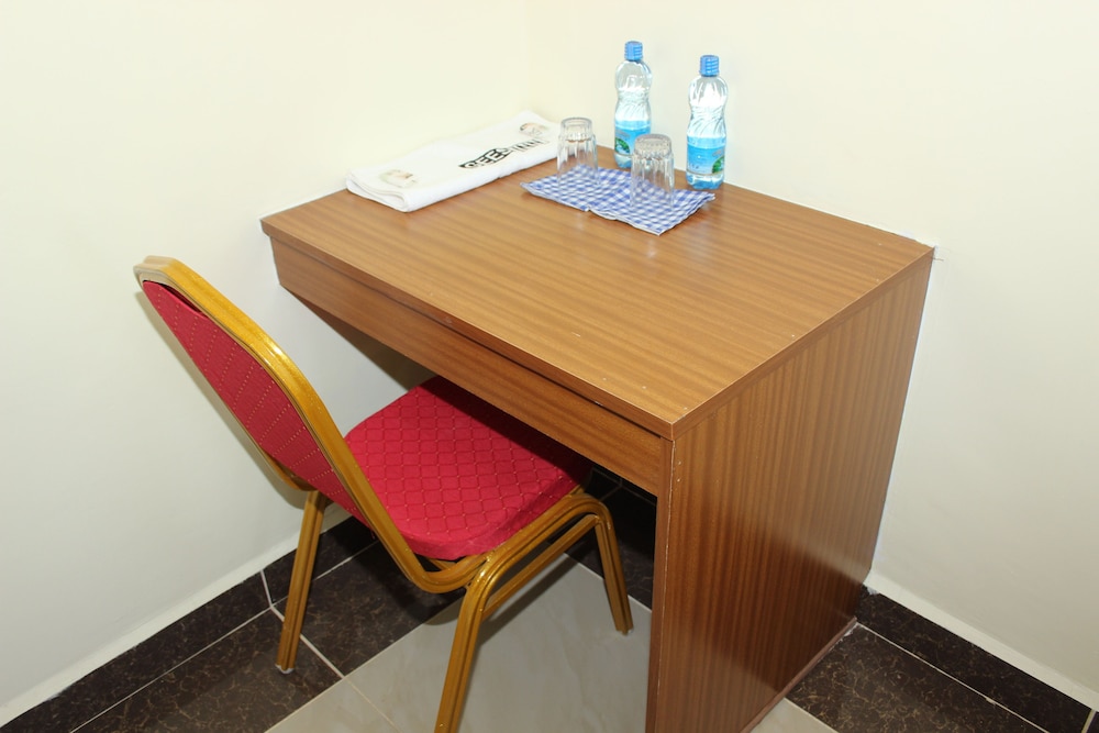 Basic Room photo 3