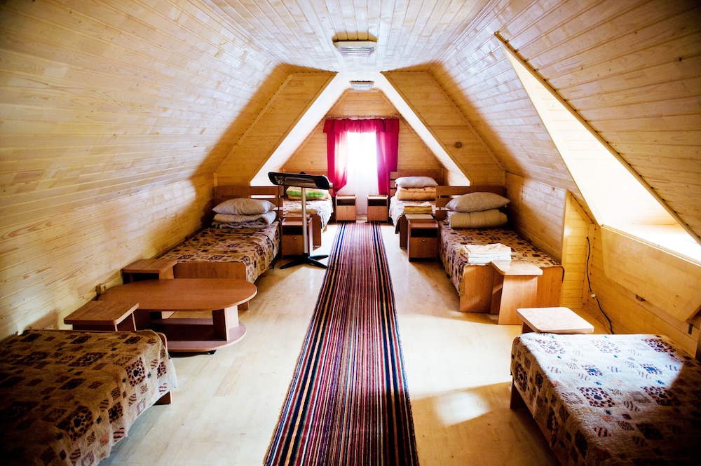 Family Room, Mountain View