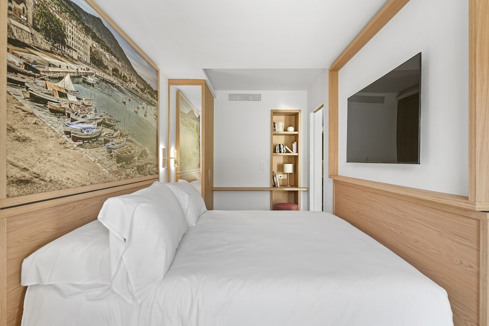Comfort Apartment, 2 Bedrooms, Terrace, Garden View