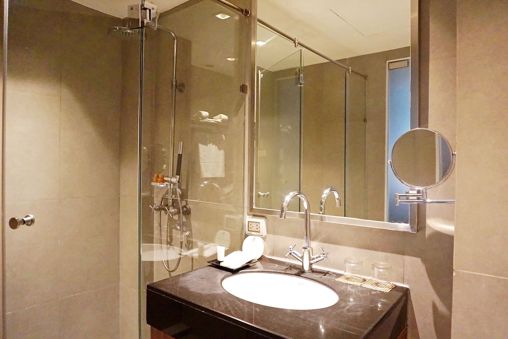 Deluxe Double Room (M PLUS) photo 2
