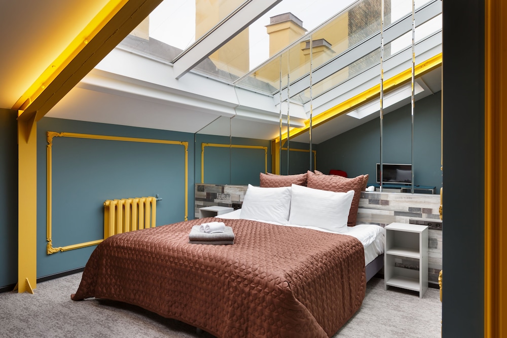 Standard Double or Twin Room (Attic)