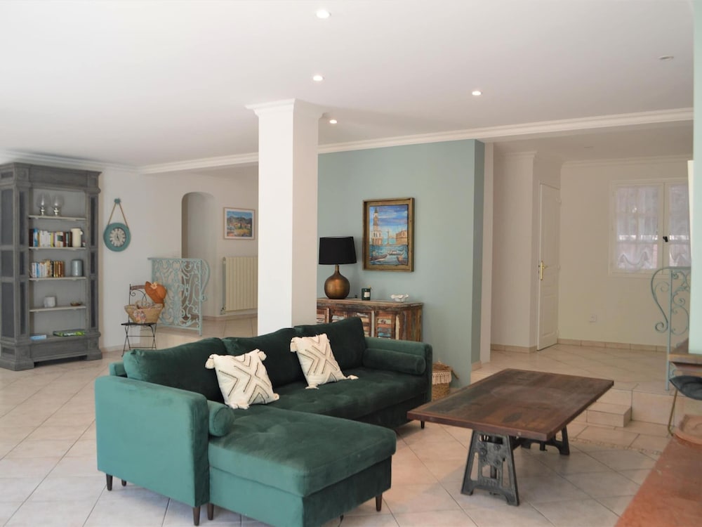 House photo 2