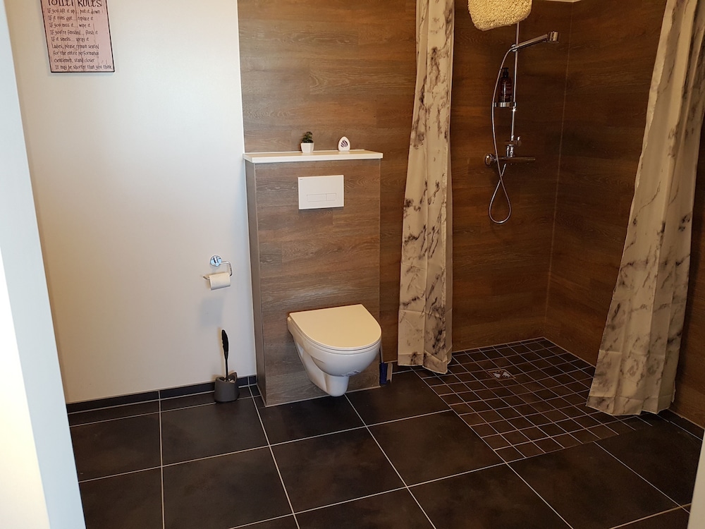 Family Studio (Disability access) photo 2