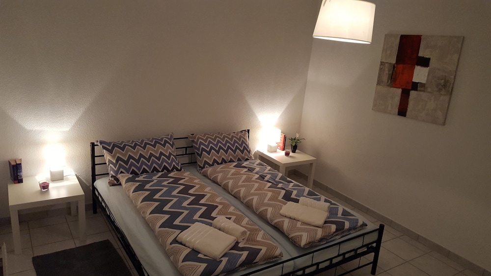 Economy Room, Shared Bathroom