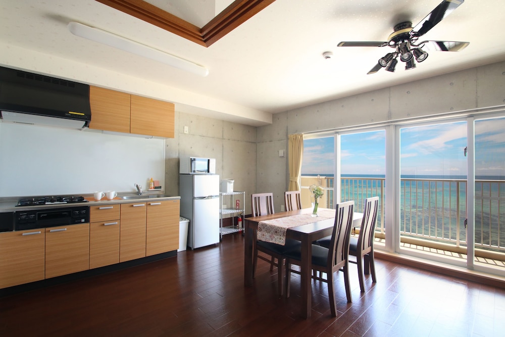 Standard Beachfront Condo, Non Smoking, Ocean View (1st Floor) photo 2