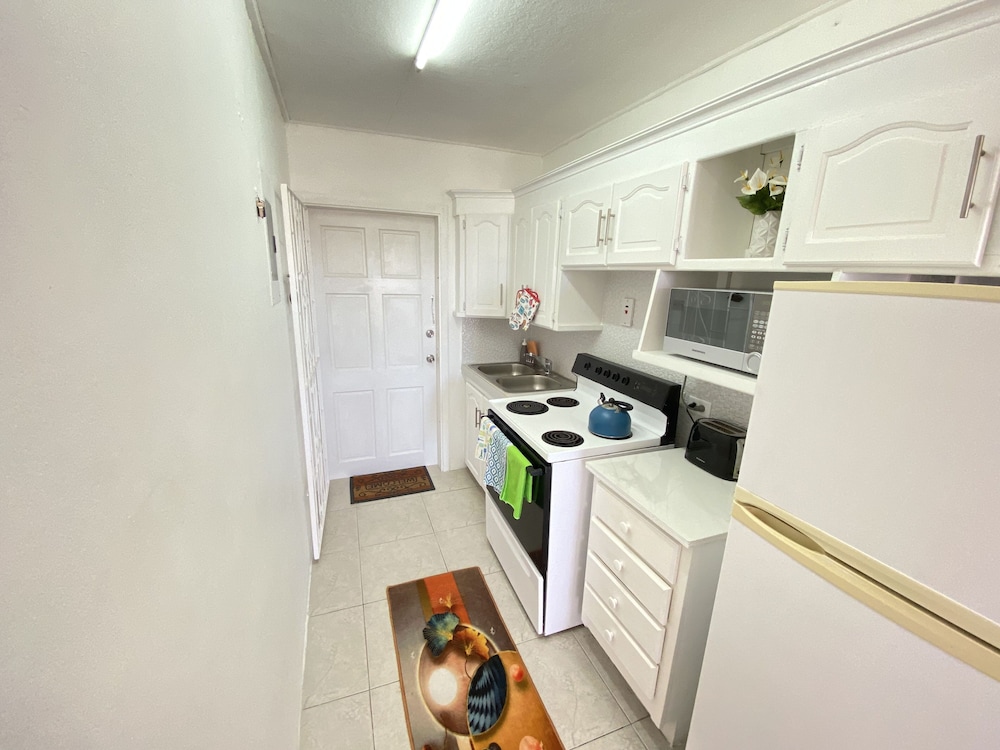 1 Bedroom Unit Upper Level photo 3