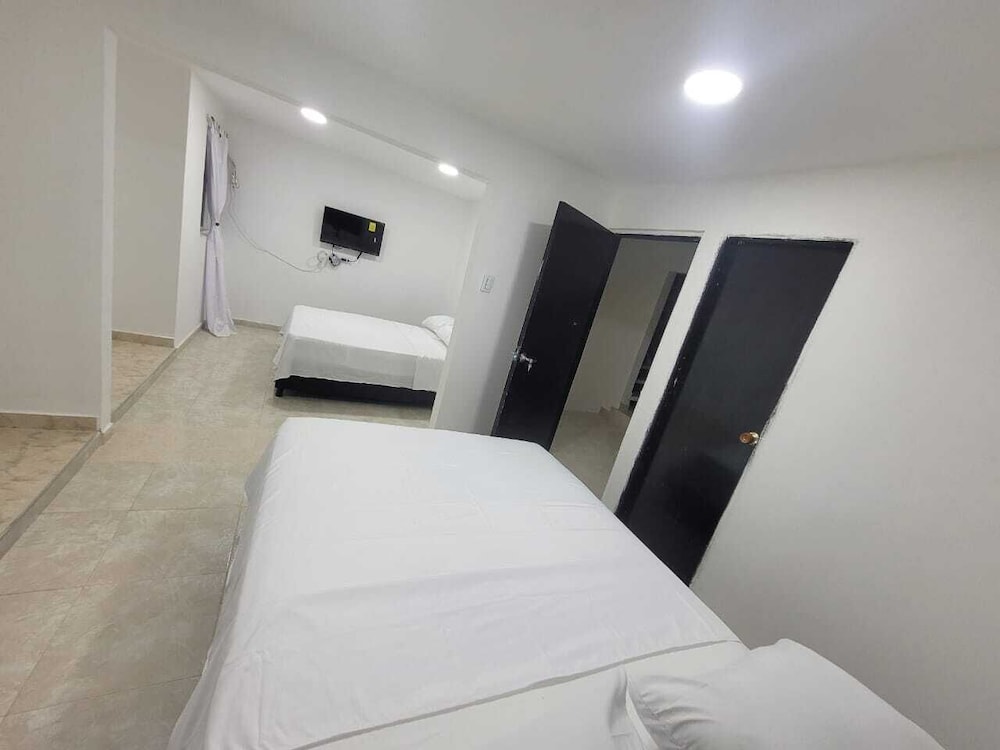 Family Double Room photo 2