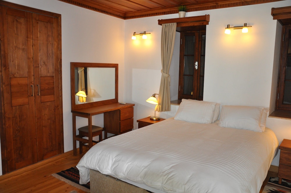 Villa, 2 Bedrooms photo 3