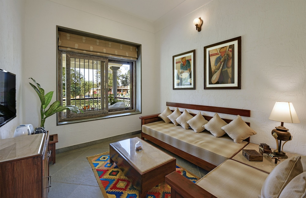 Royal Villa - Photo 3