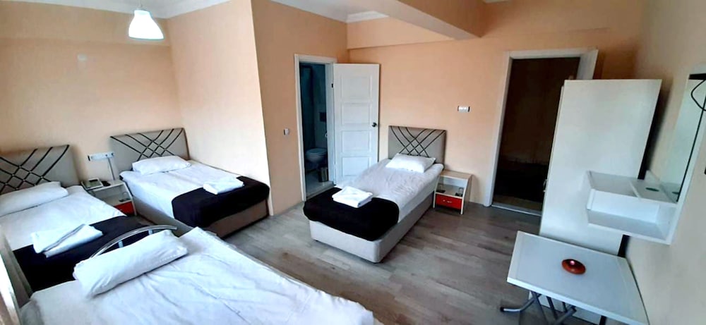Quadruple Room photo 2
