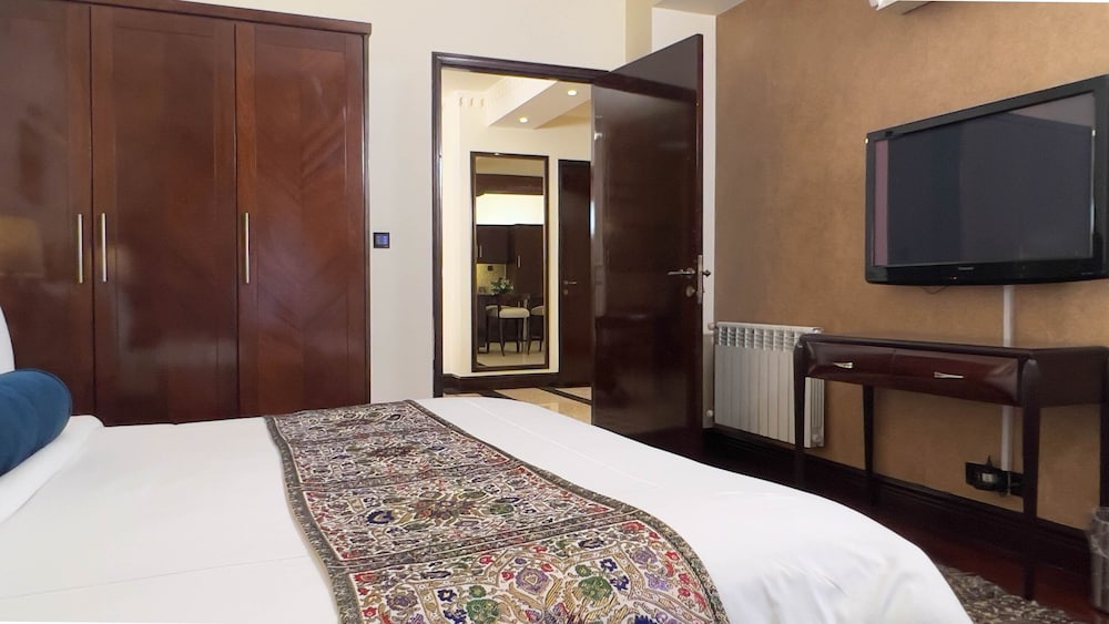 Deluxe Suite, 2 Bedrooms photo 1