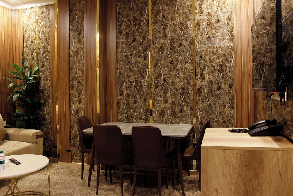 Family Suite photo 3